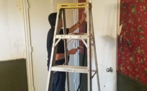 wallpaper removal in Tomball Texas